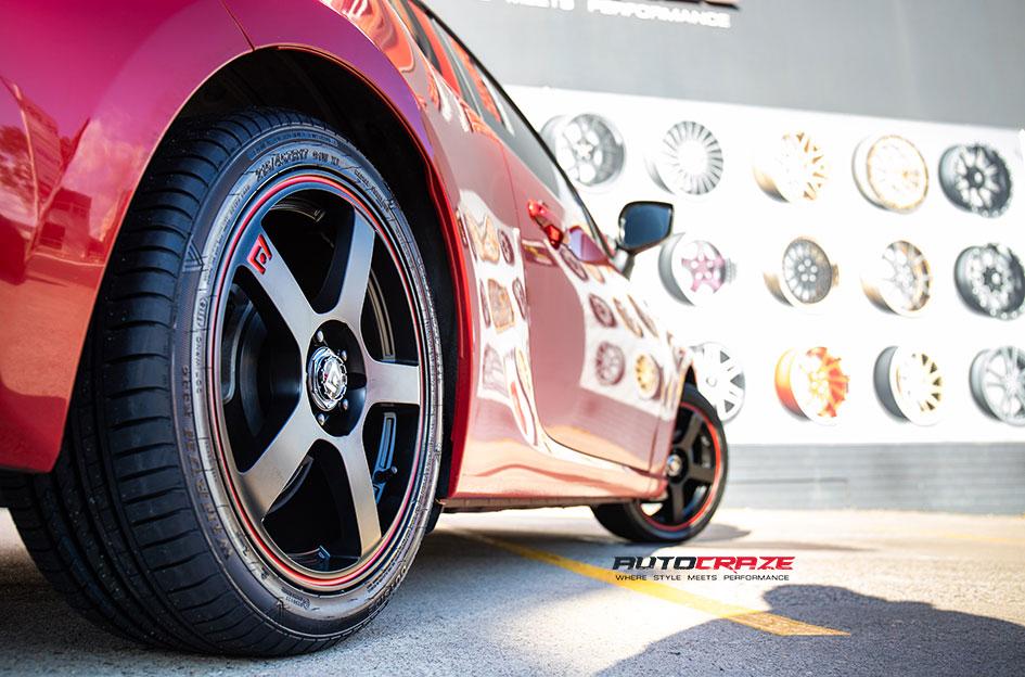 TOYOTA 86 MR116 MATTE BLACK RED EDGE